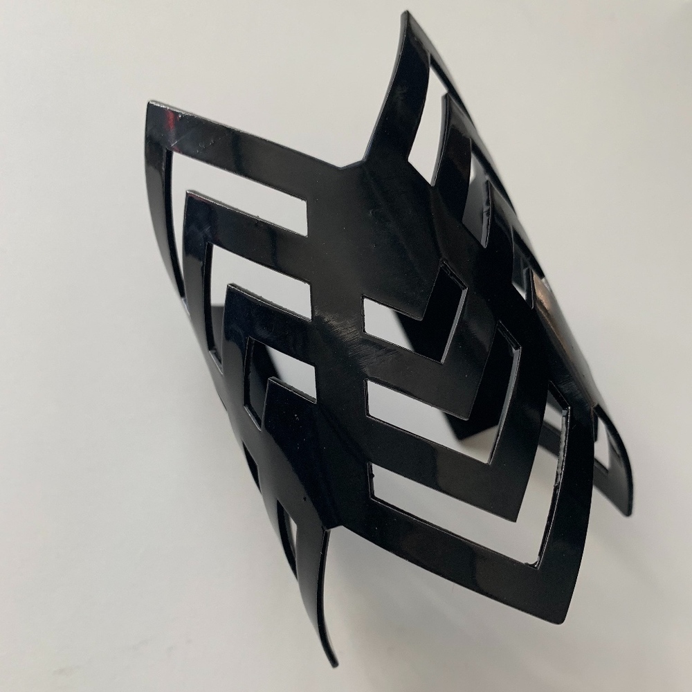 🆕 Powder Coated Metal Cuff - Picture 1 of 10